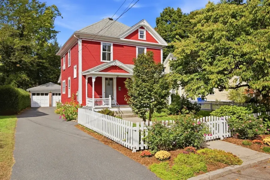 211 Crescent St, Northampton, MA 01060 - #2