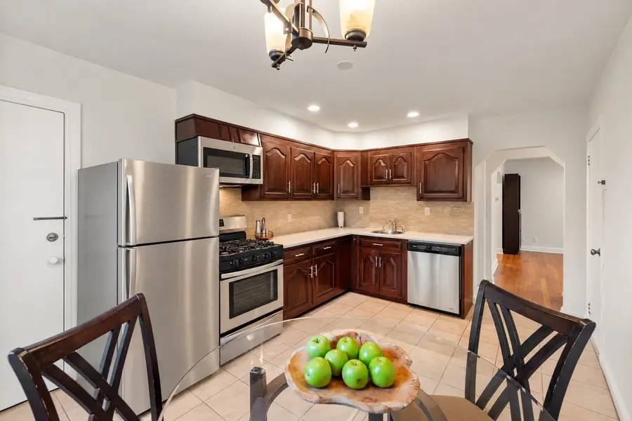 30 Ocean Street #4, Lynn, MA 01902 - #3
