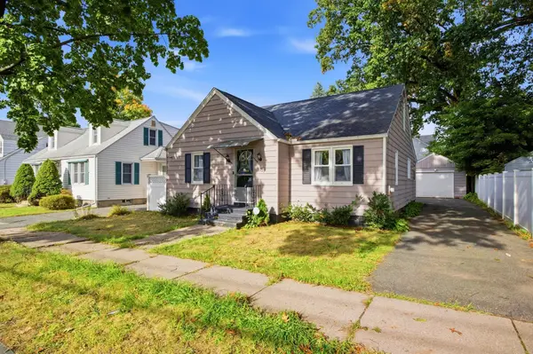 127 Shawmut St, Springfield, MA 01108