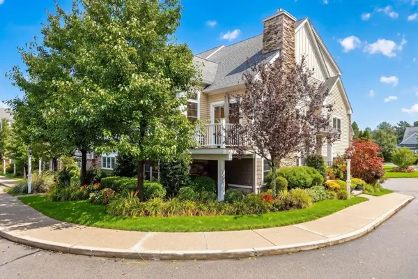 75 Boatwrights Loop, Plymouth, MA 02360