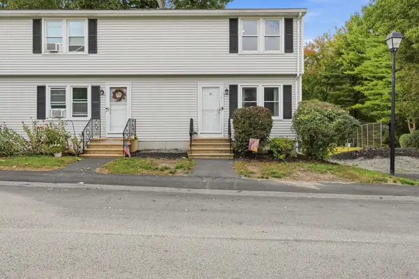 270 Sunderland Rd #45, Worcester, MA 01604