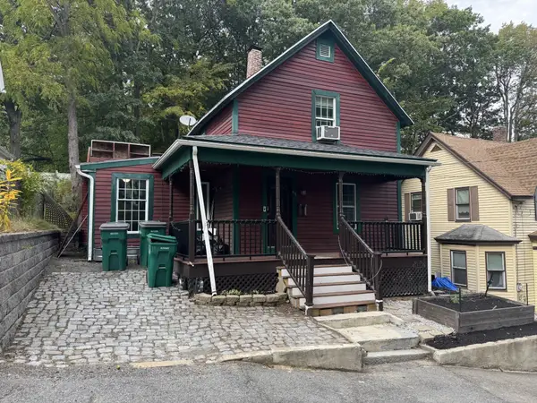 64 Mayland St, Fitchburg, MA 01420