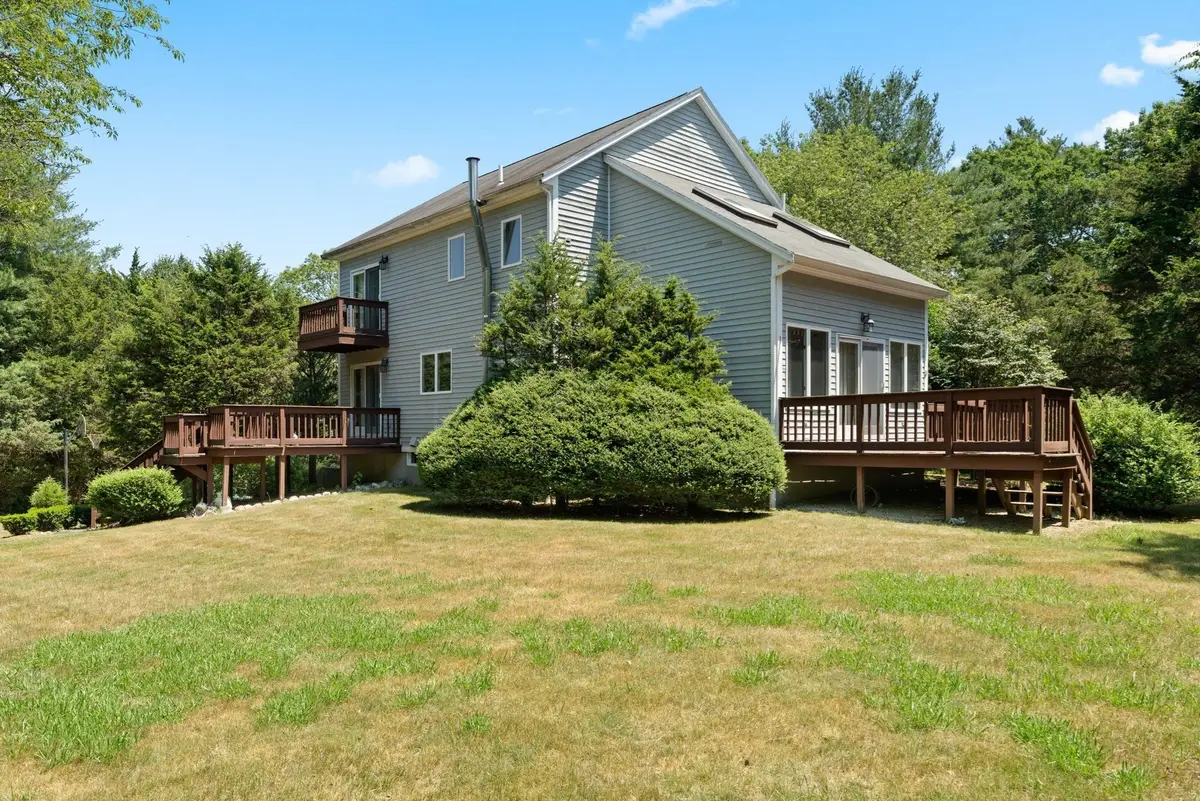 1286 Reed Rd, Dartmouth, MA 02747 - #1