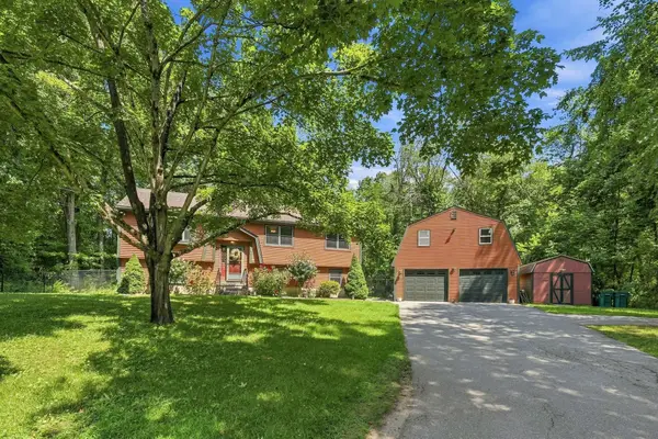 37 Bart, Billerica, MA 01862