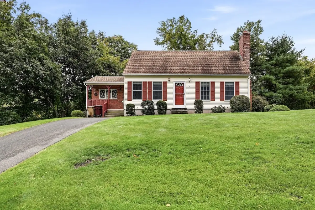 29 Hill Terrace, Ludlow, MA 01056 - #1