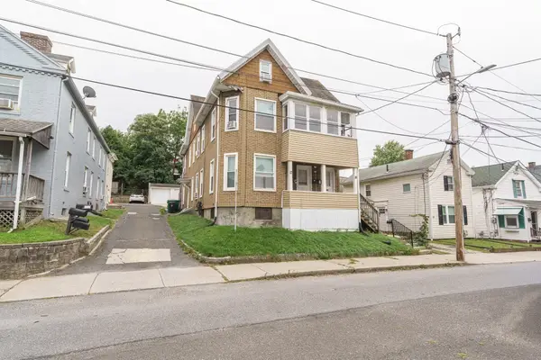 17 Spring St, Chicopee, MA 01013