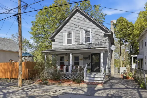 24 Lawrence St, Fitchburg, MA 01420