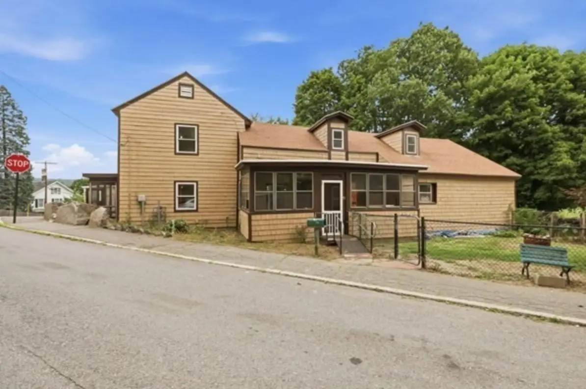 50 South St, Fitchburg, MA 01420 - #1