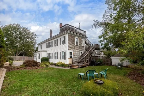 14 Washington St #3, Plymouth, MA 02360