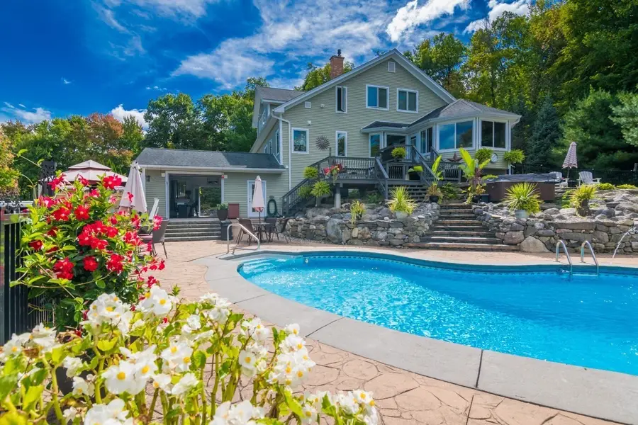 1527 Southampton Road, Montgomery, MA 01085 - #3
