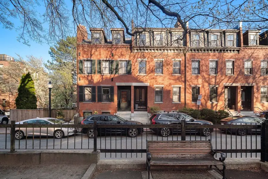 8-9 Ringgold St, Boston, MA 02118 - #2