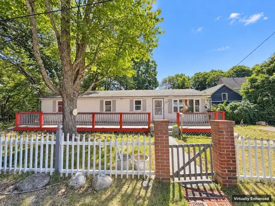 7 Upton St, Fitchburg, MA 01420 - #2