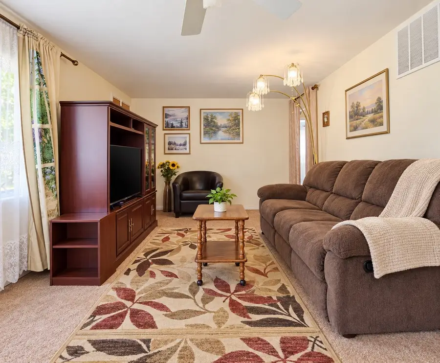 514 Sherman St, Canton, MA 02021 - #2