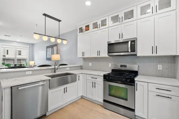 550 Dorchester Ave #550, Boston, MA 02127