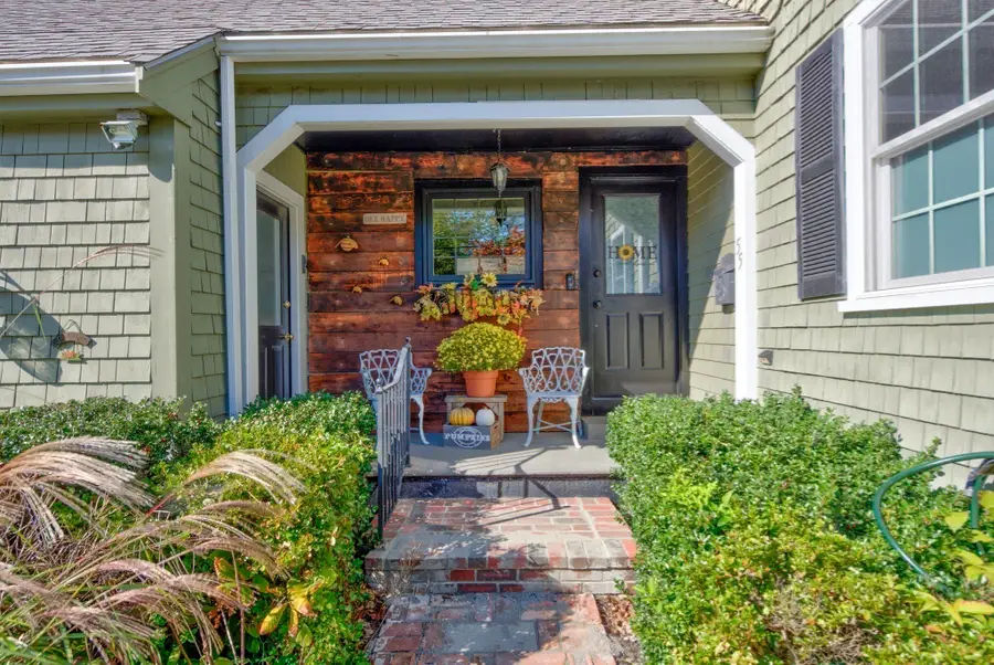 55 Mellen St, Brockton, MA 02301 - #3