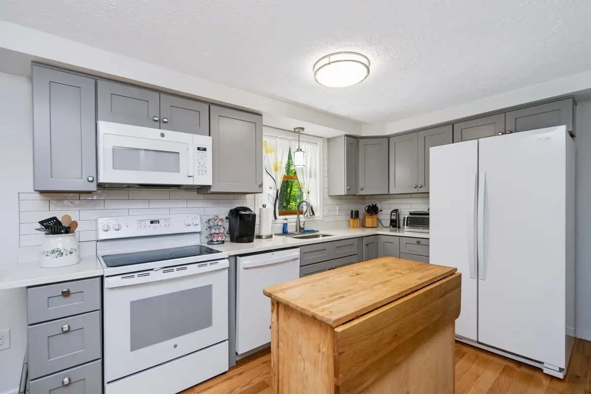 45 Pleasantdale Rd, Rutland, MA 01543 - #1