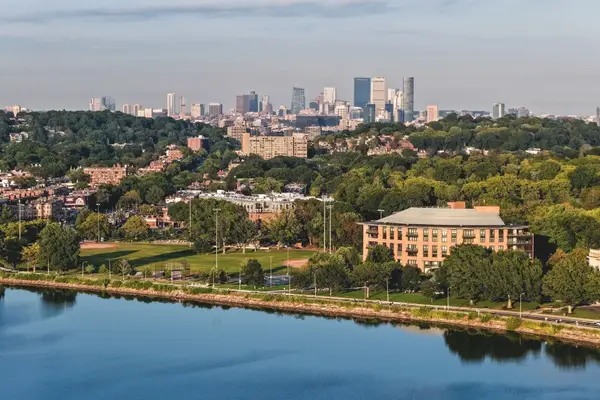 2400 Beacon #404, Boston, MA 02467