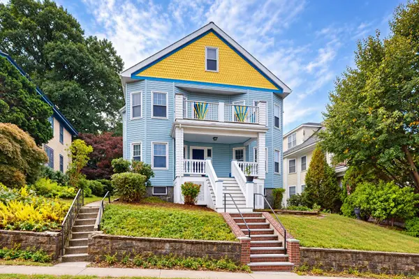 15 Peter Parley Rd, Boston, MA 02130