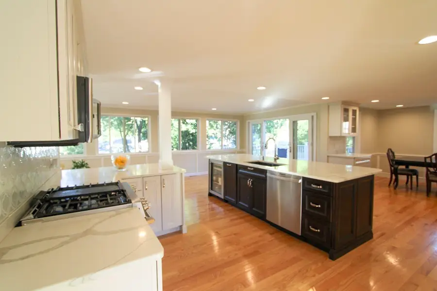 31 Governor Andrew Road, Hingham, MA 02043 - #3