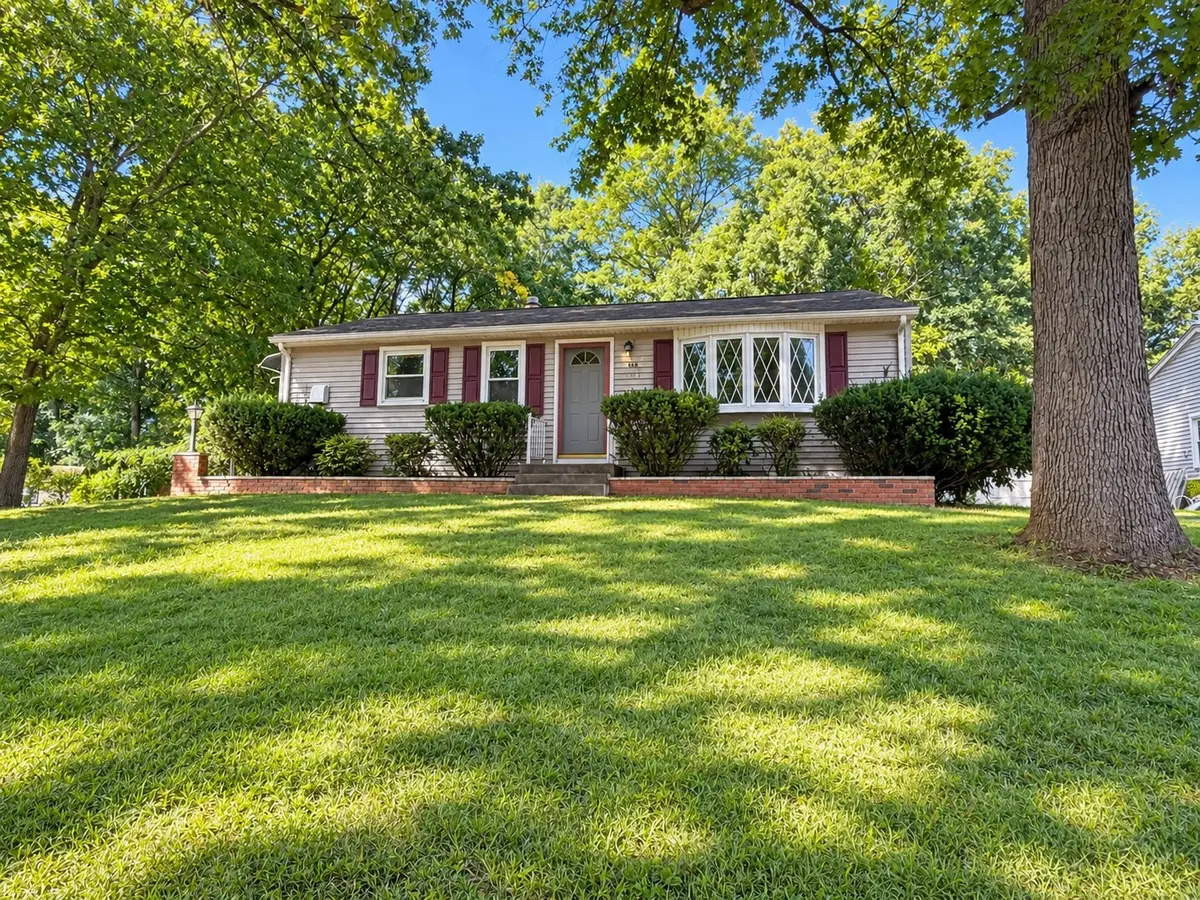 172 Barna St, Ludlow, MA 01056 - #1