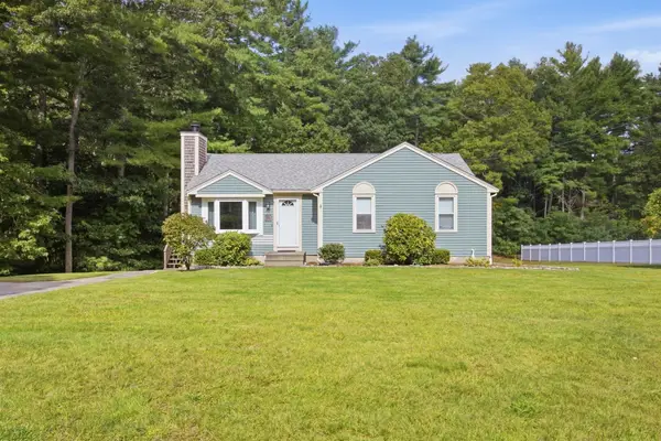 307 Elm St, Kingston, MA 02364