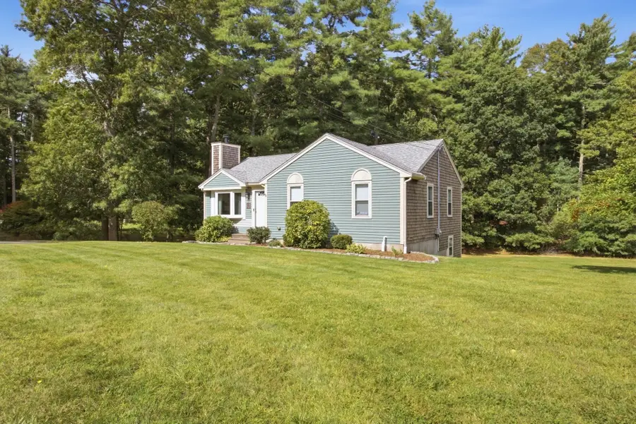 307 Elm St, Kingston, MA 02364 - #2