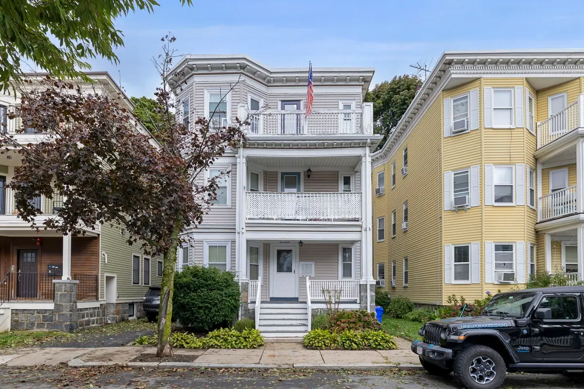 17 Victoria St #3, Boston, MA 02125 - #1