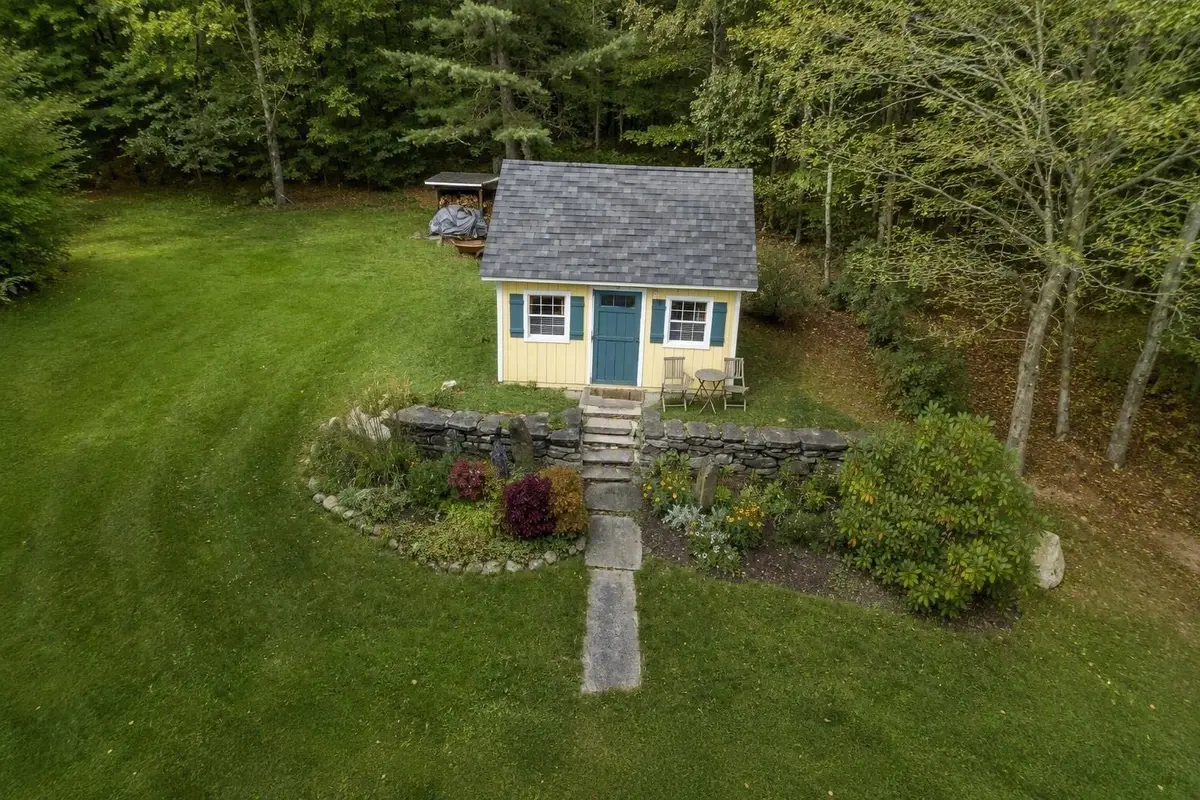 2 Taft Rd, Chester, MA 01011 - #1