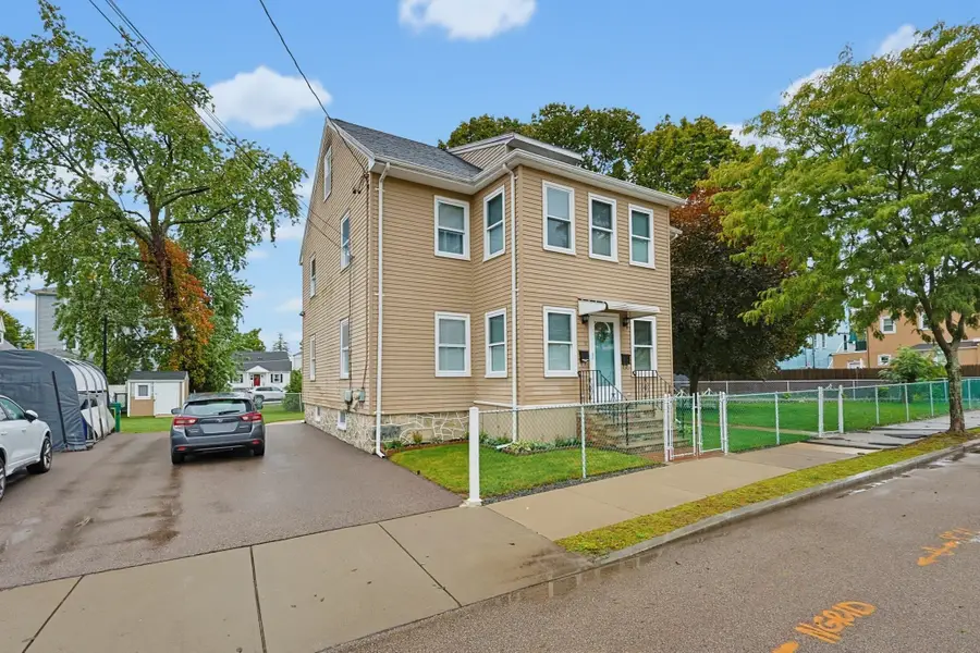 11 Heaton Ave, Norwood, MA 02062 - #2