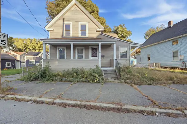 45 Townsend St, Fitchburg, MA 01420