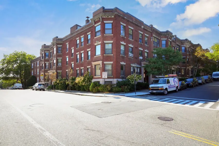 59 Alton Pl #5, Brookline, MA 02446 - #2