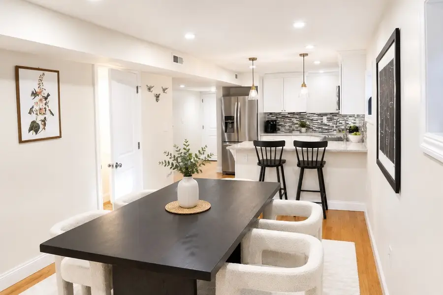 466-468 Medford St #2, Somerville, MA 02145 - #2
