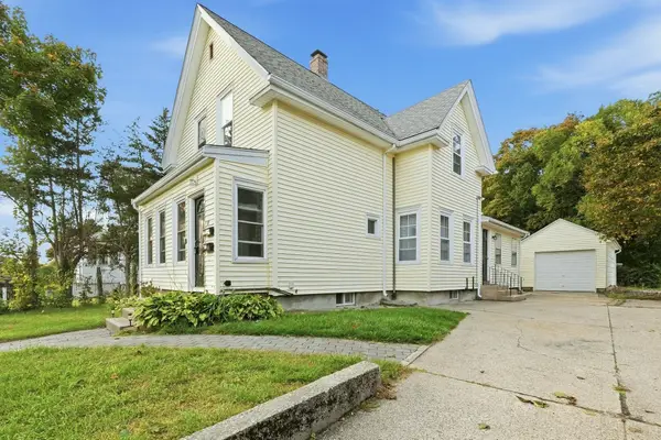 15 Mccarthy St, Franklin, MA 02038
