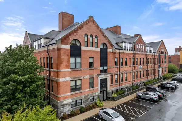 1022 Hancock #210, Quincy, MA 02169