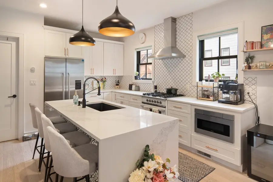 228 Webster St #1, Boston, MA 02128 - #2
