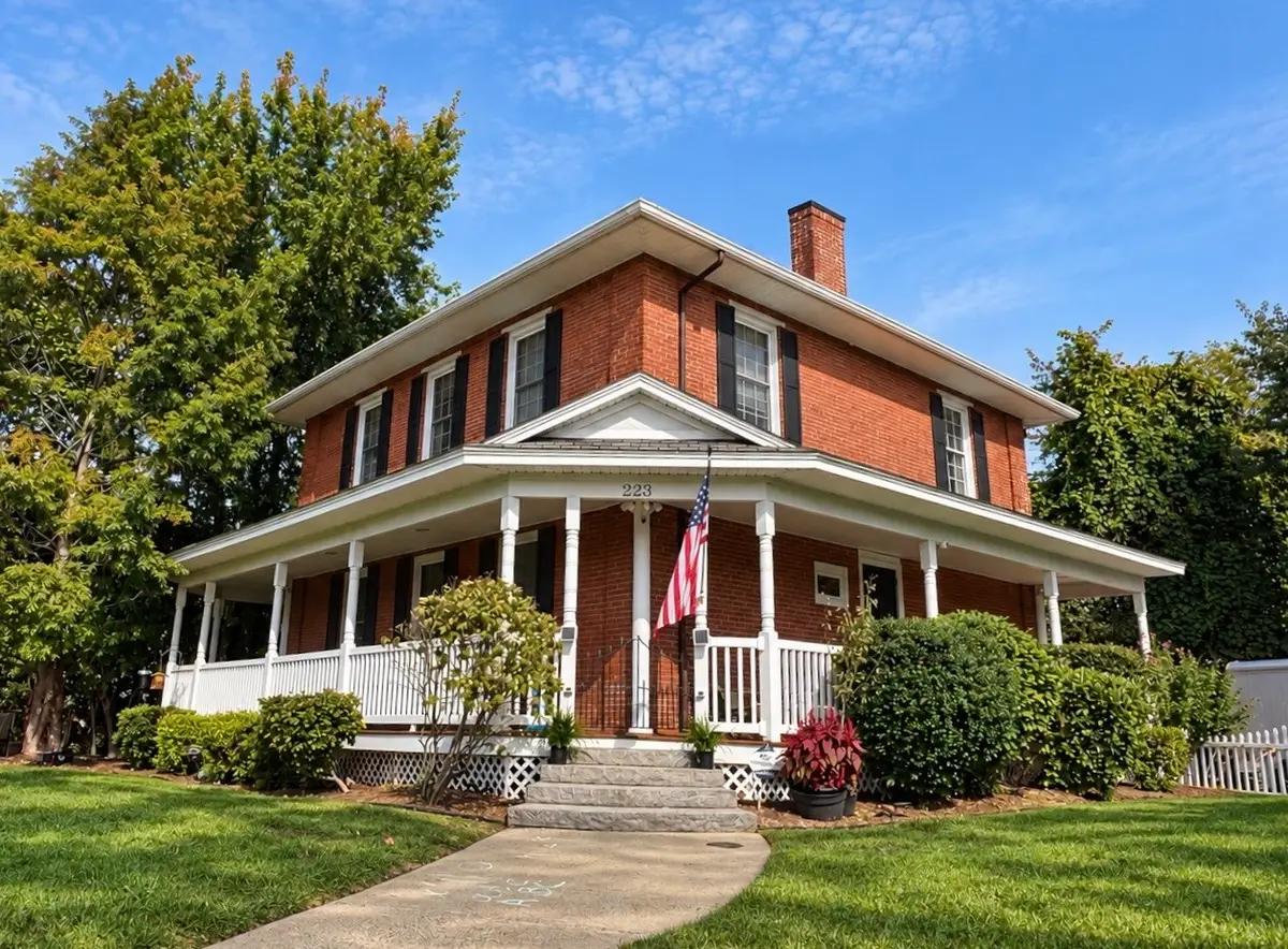 223 Chicopee St, Chicopee, MA 01013 - #1