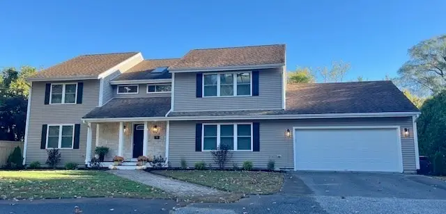 126 Barry St, Feeding Hills, MA 01030 - #3