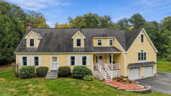 2 Nora Lane, Groveland, MA 01834