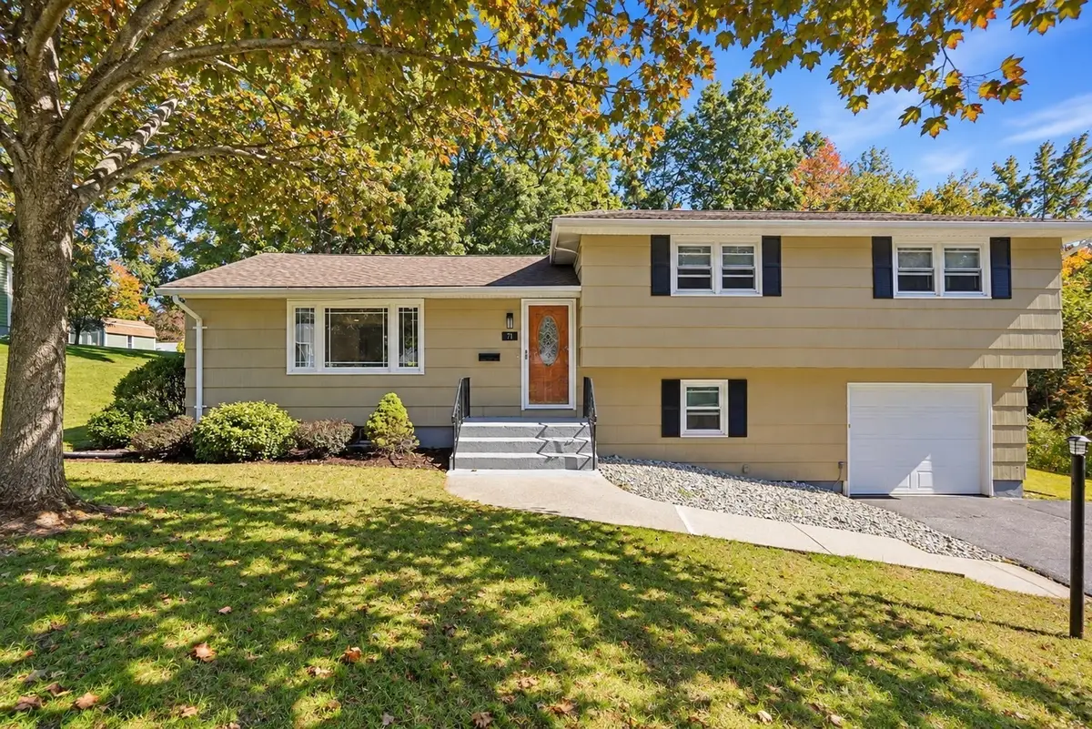 71 Woodside Rd, Ludlow, MA 01056 - #1