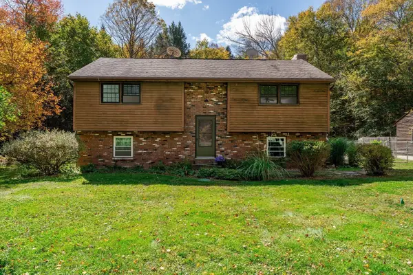 441 Dingle Rd, Worthington, MA 01098