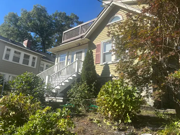 419 Lowell Ave, Newton, MA 02460