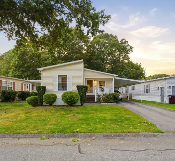 40 Butternut Circle, Taunton, MA 02780