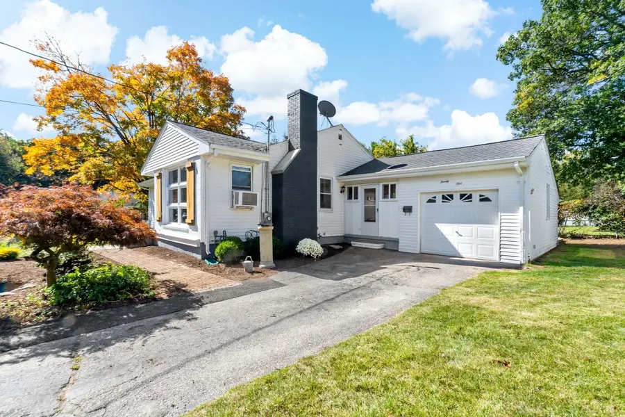 21 Miriam Dr, Attleboro, MA 02703 - #3