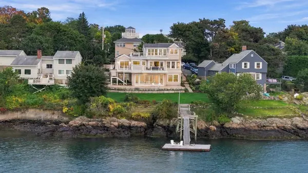 11 Kenneth Road, Marblehead, MA 01945