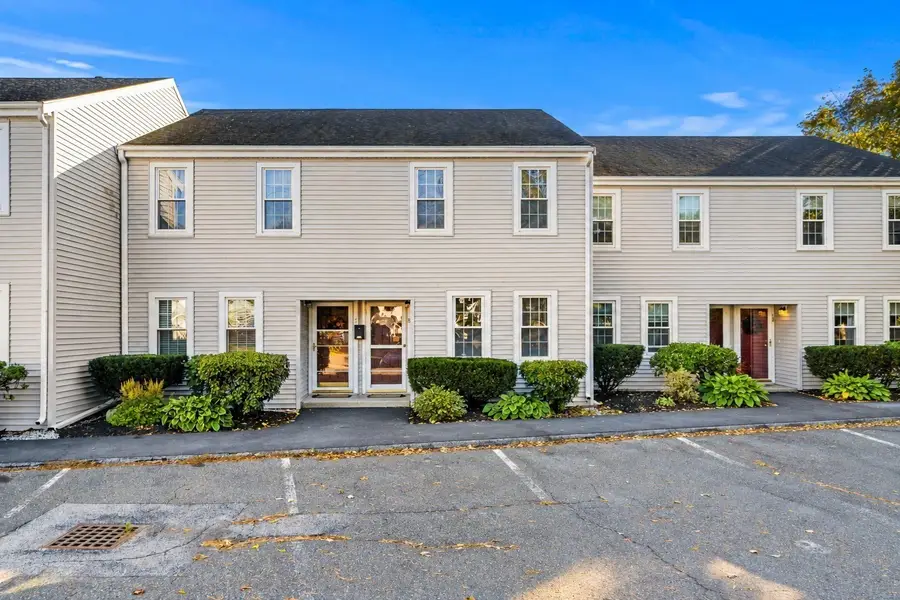 52 Warren St #8, Peabody, MA 01960 - #3