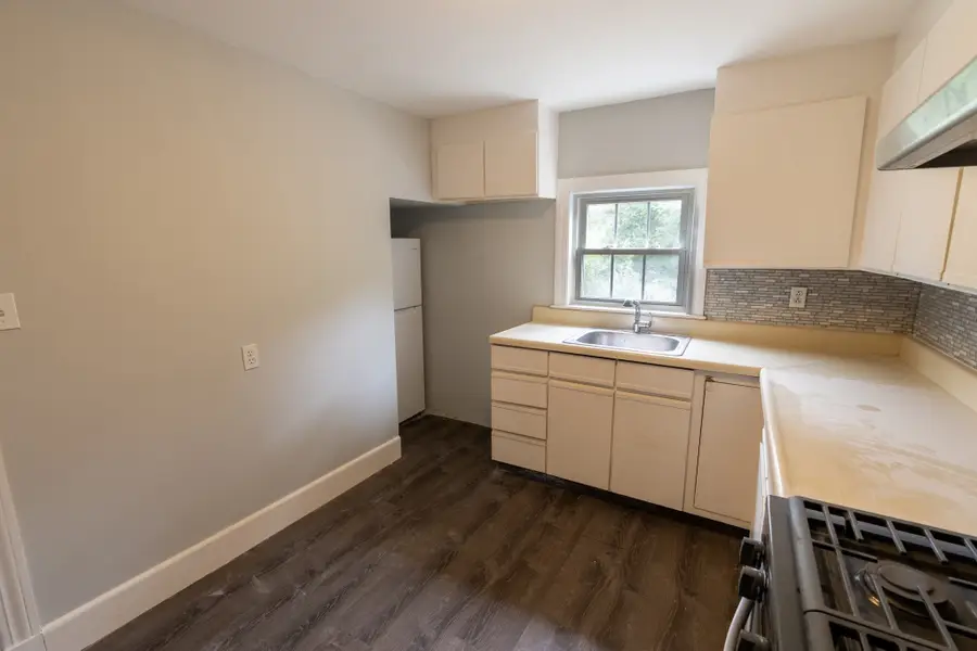 715-717 Boylston St, Newton, MA 02461 - #3