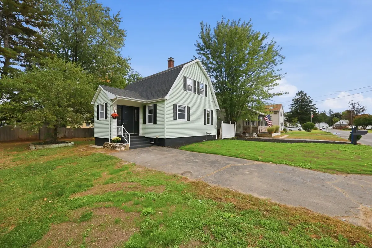 13 Furrow St, Westfield, MA 01085 - #1