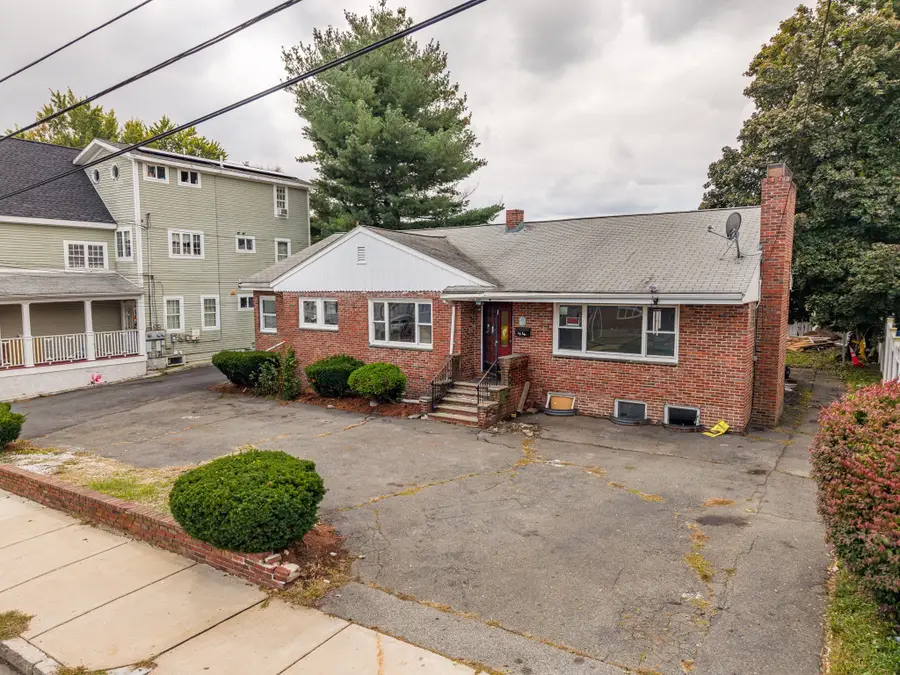 44 Essex St, Revere, MA 02151 - #3