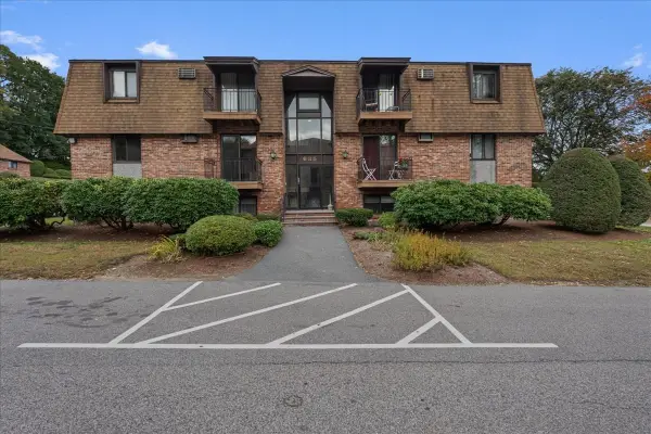 635 W Lowell Ave #2, Haverhill, MA 01832