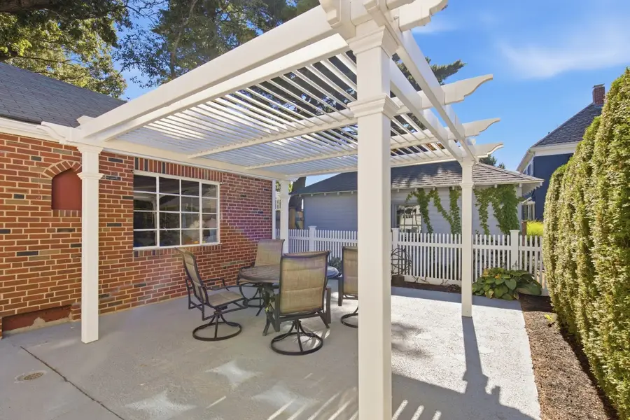 5 Sargent Road, Swampscott, MA 01907 - #3
